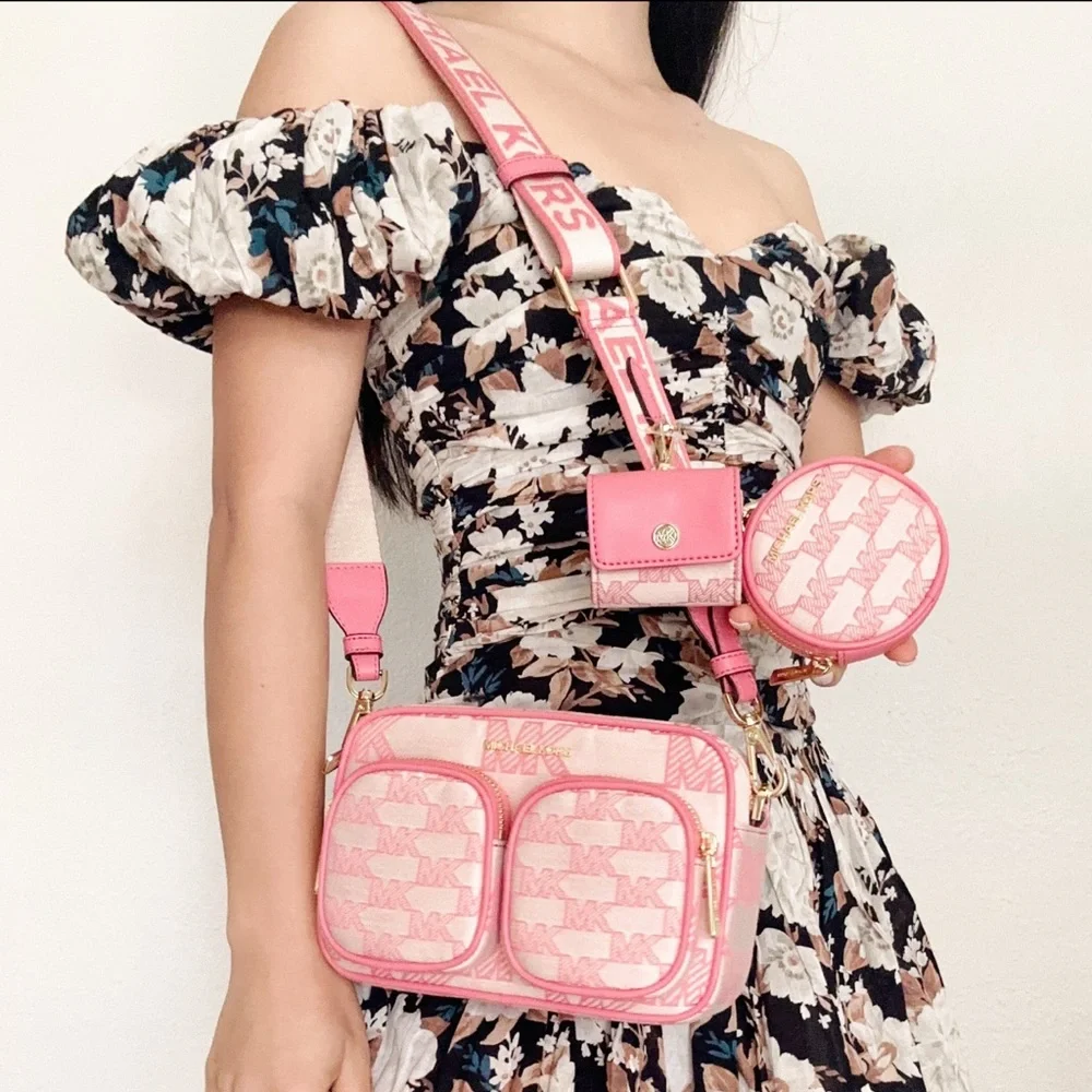 Michael Kors Jet Set Medium Crossbody Bag Tech Accessories Attached Tea Rose